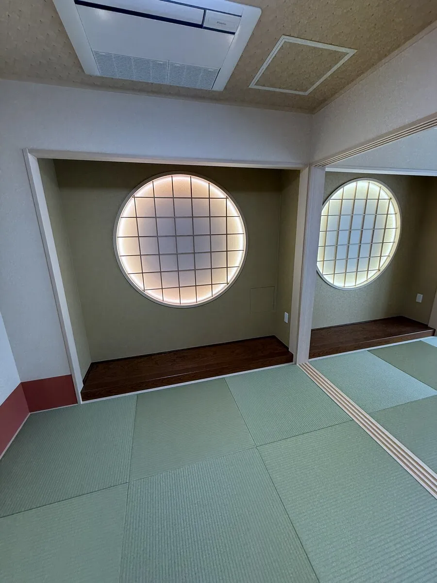 オフィス向け設備一体型家具